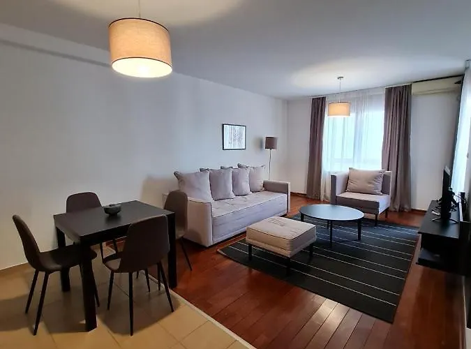 Ibarstar Apartment *